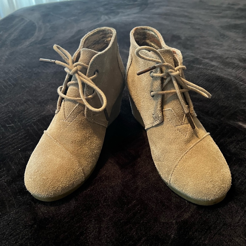 Womens Toms Wedges